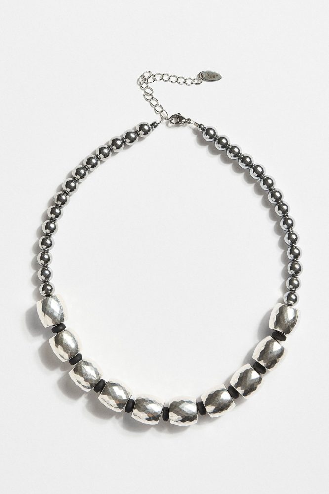 LAIA NECKLACE