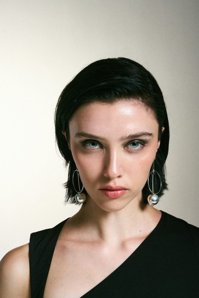 NOA EARRINGS - Image 2