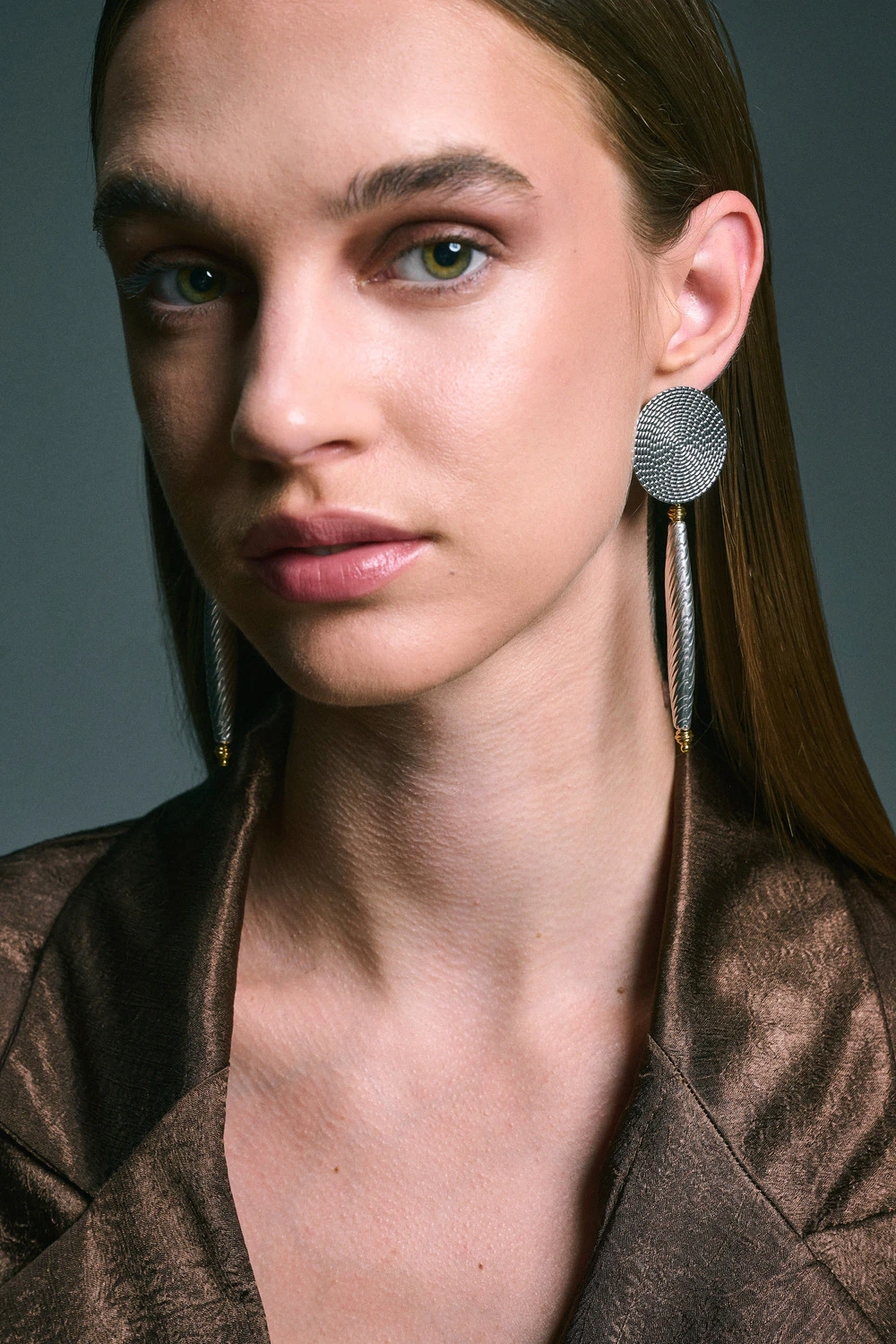 FW26043