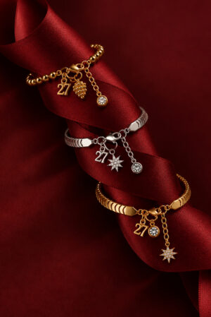 GOLDEN SPIRIT BRACELET φορεμένο